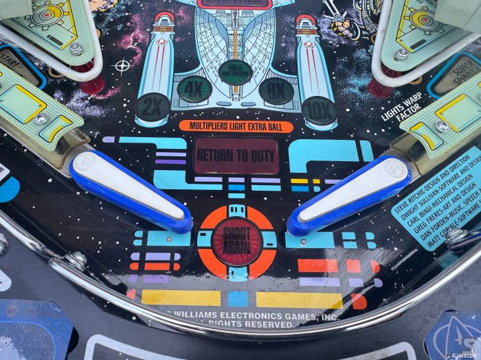 Star Trek The Next Generation - Gold - Image 11