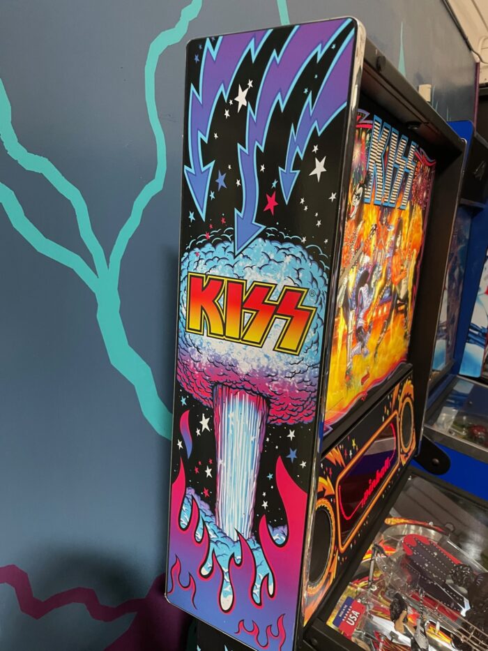 kiss pinball machine1