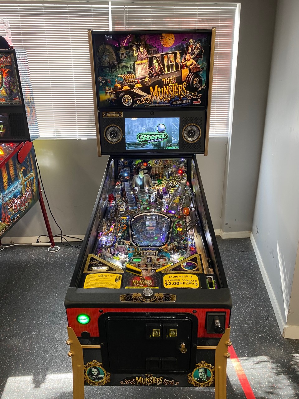 THE MUNSTERS LIMITED EDITION PINBALL For Sale • Billiards N More