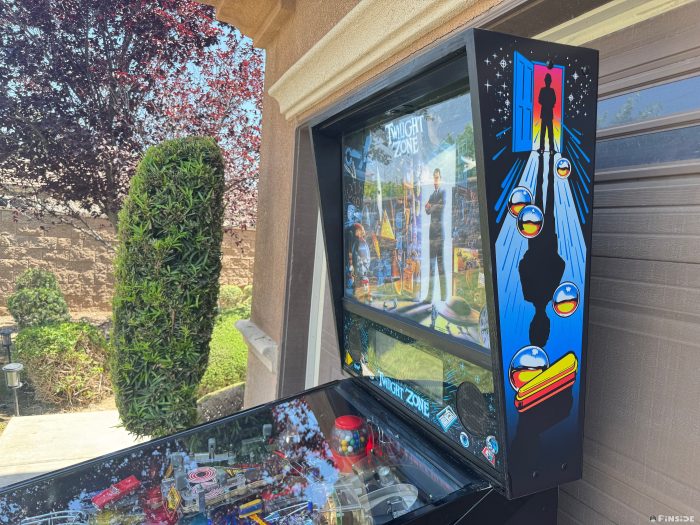 Twilight Zone Pinball - Gold - Image 5
