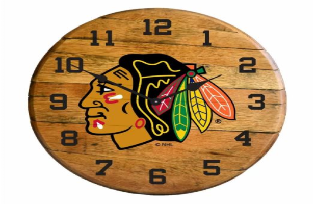 chicago blackhawks oak clock thumb