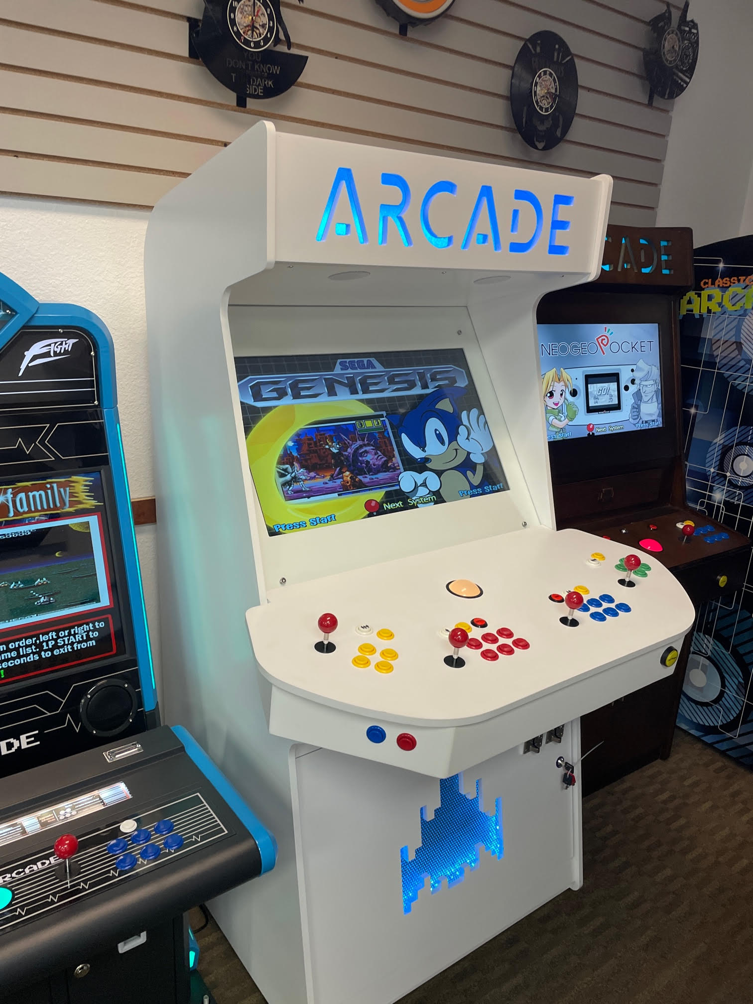 Ice White 4 Player Multicade Arcade Game With Over 7000 Games 