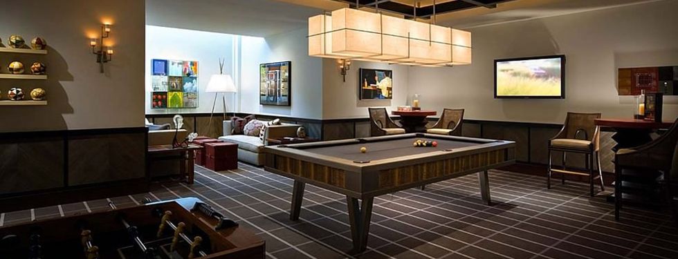 How To Choose The Right Pool Table For Your Game Room
