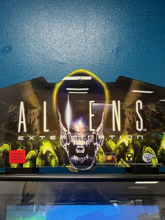 aliens arcade machine