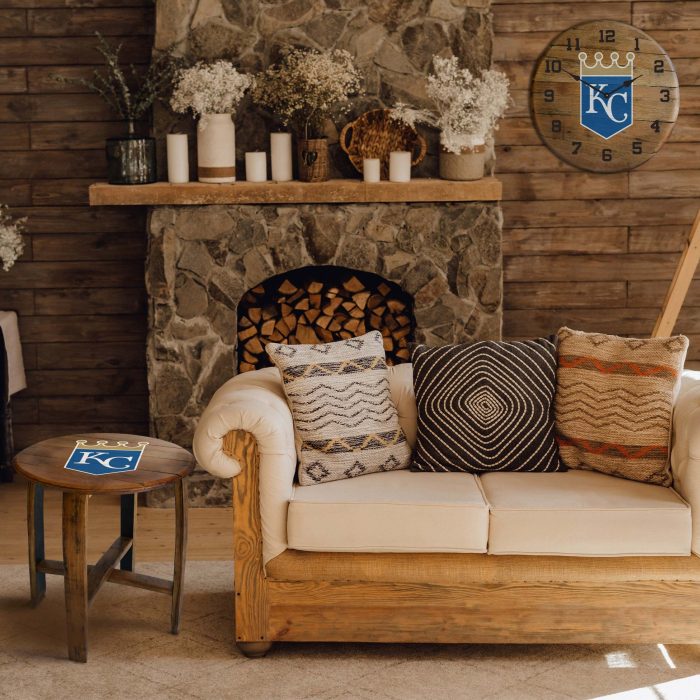 Kansas City Royals Oak Barrel Table - Image 4