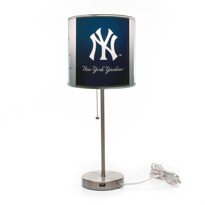 New York Yankees Chrome Lamp - Image 3
