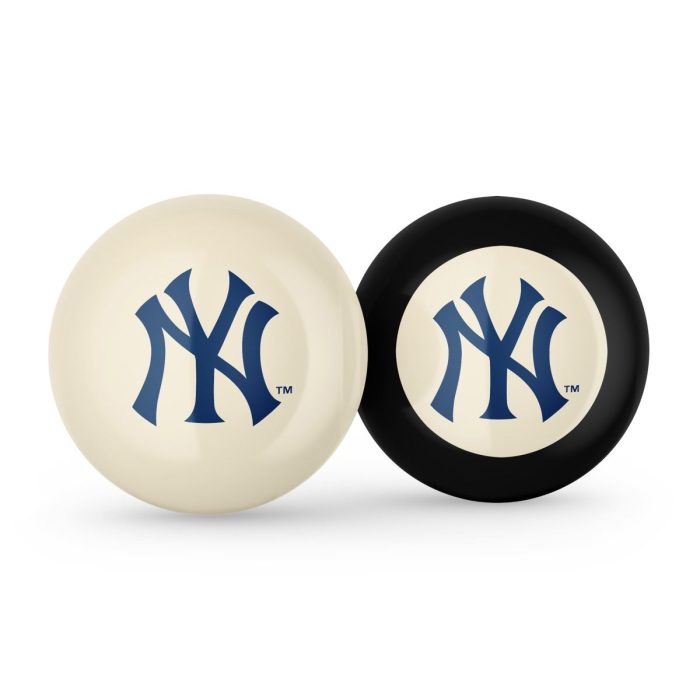 New York Yankees Logo Cue Ball & 8 Ball - Image 2