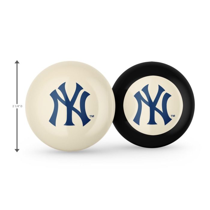New York Yankees Logo Cue Ball & 8 Ball - Image 3