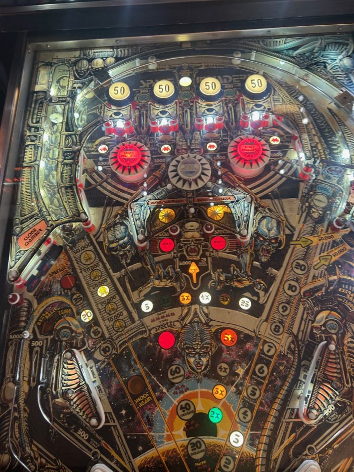Space Invaders Pinball - Image 3
