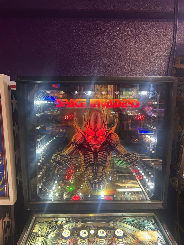 Space Invaders Pinball - Image 9