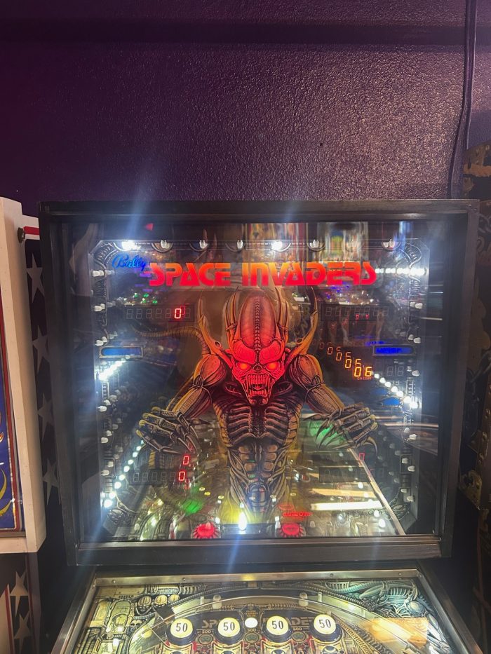 Space Invaders Pinball - Image 10
